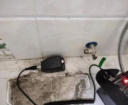 社旗屋顶漏水维修公司分享下卫生间漏水的危害及解决方法